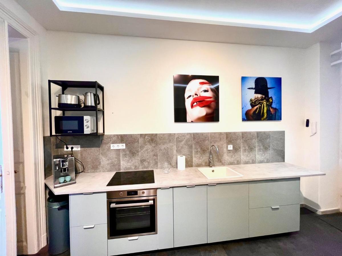 Aviator Luxury Apartment Budapeste Exterior foto